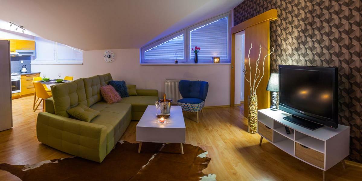 Apartman Slavkov - Velky Slavkov Διαμέρισμα Εξωτερικό φωτογραφία