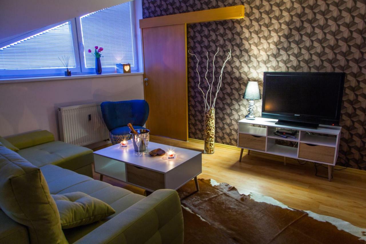 Apartman Slavkov - Velky Slavkov Διαμέρισμα Εξωτερικό φωτογραφία